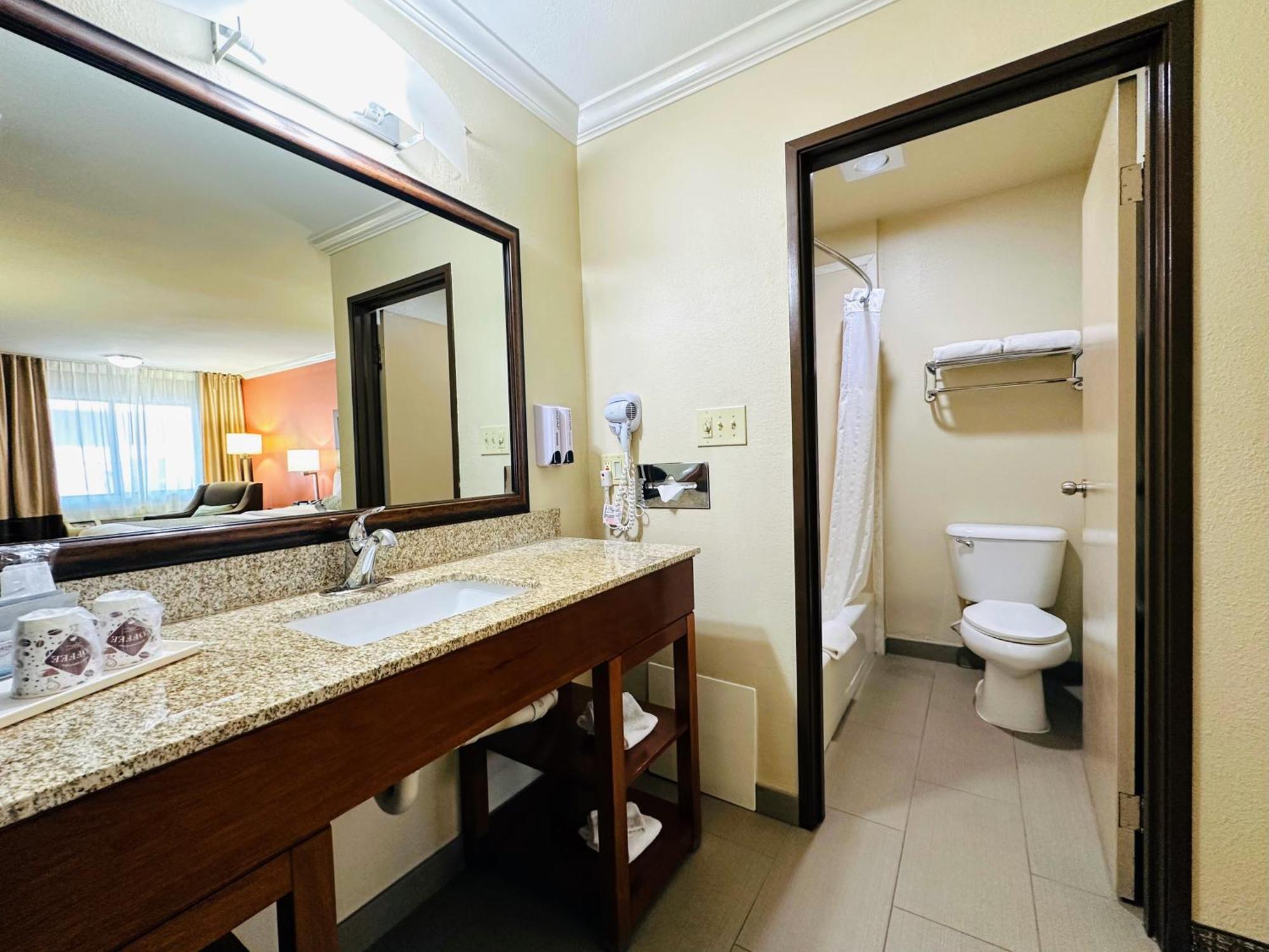 The Hills Inn Eagle Rock - Near Old Town Pasadena لوس أنجلوس المظهر الخارجي الصورة
