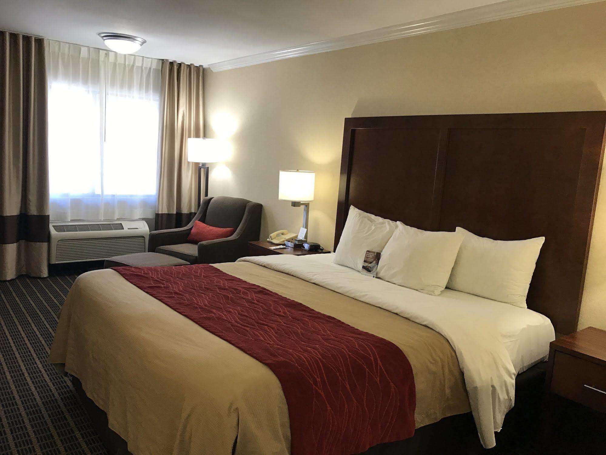 The Hills Inn Eagle Rock - Near Old Town Pasadena لوس أنجلوس المظهر الخارجي الصورة